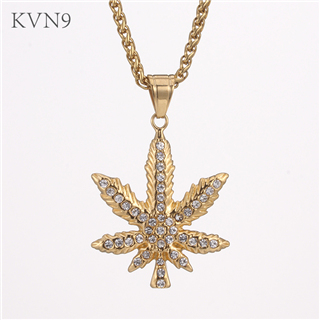 Maple Leaf Pendant Necklace Men Trendy Gold Plated Jewelry Rhinestone Inlaid Stainless Steel Tree Leaf Necklace S449